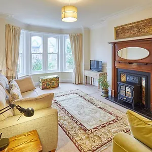  Apartment Host & - The Garden Flat United Kingdom